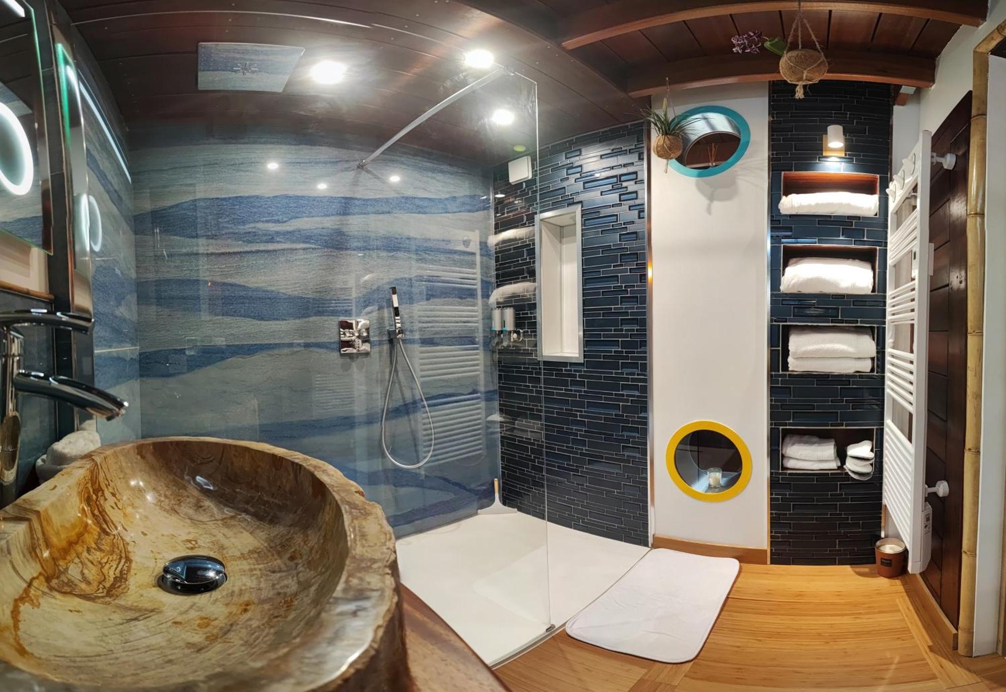La Kaz Rhumantique Sauna And Spa Privatif 拉·里维耶尔·圣·秀 外观 照片